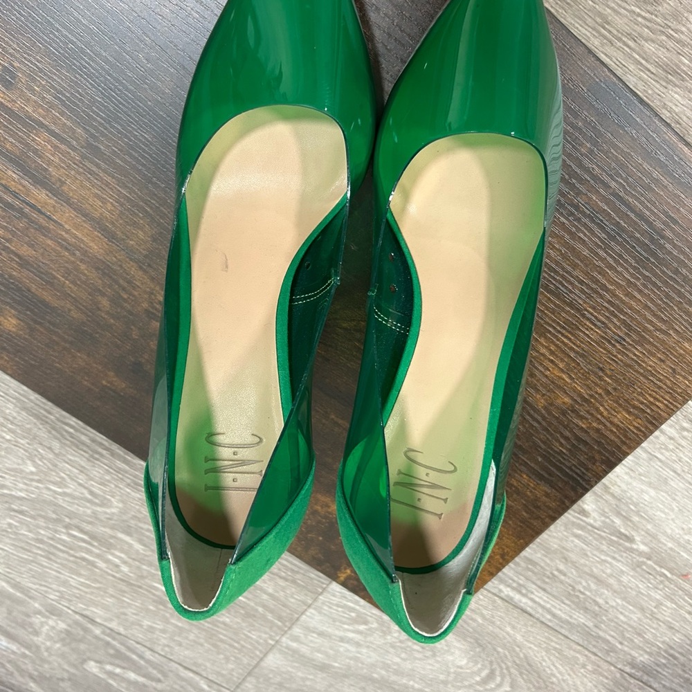INC International Concepts Green Heels